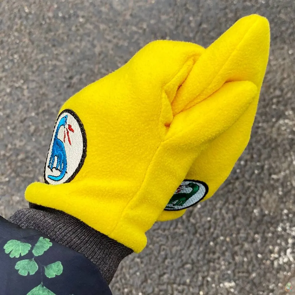 Варежки флисовые с патчами Nikita Gruzovik (разные цвета) - фото 1