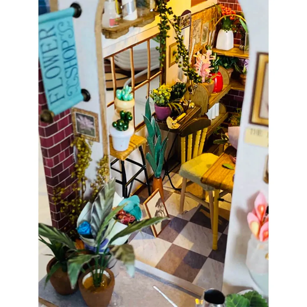 Интерьерный конструктор Robotime Emily's Flower Shop - фото 8