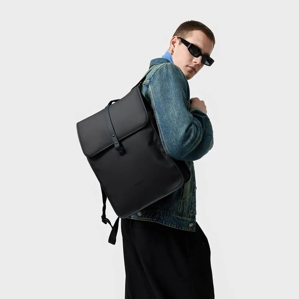 Рюкзак Gaston Luga Dash Backpack 13" Black - фото 1