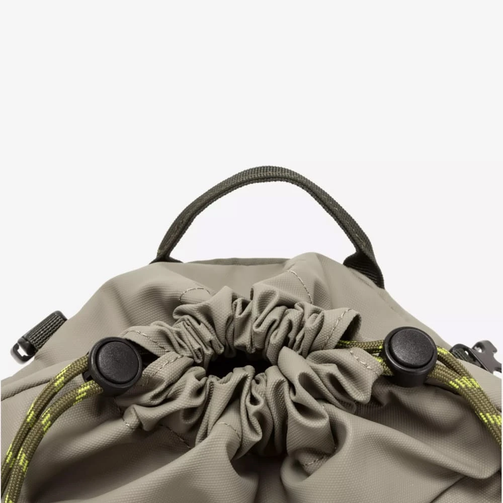 Кроссбоди сумка ELLIKER Nidder Roll Top 6L Taupe - фото 4