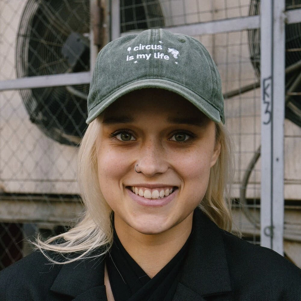 Бейсболка Faded с вышивкой circus is my life зеленая - фото 7