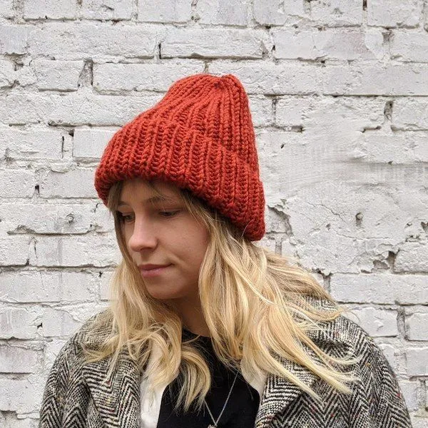 Вязаная шапка KUKA терракотовая - фото 4