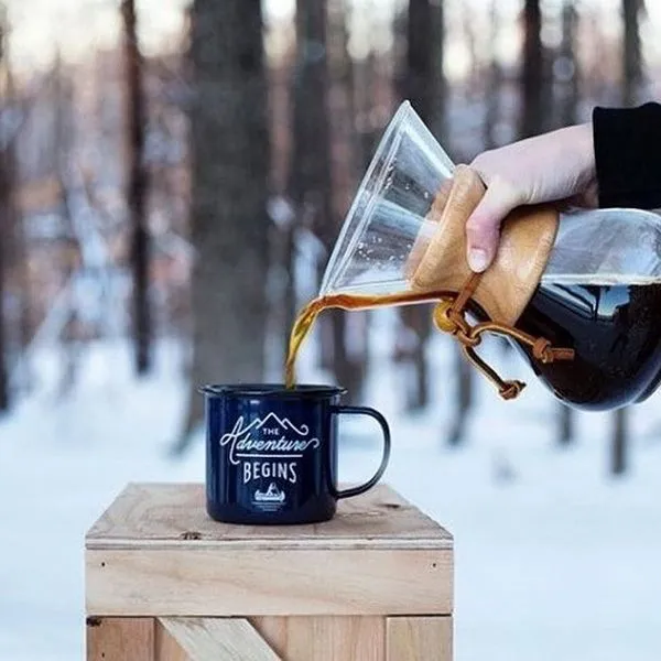 Кружка эмалированная Adventure синяя - фото 4