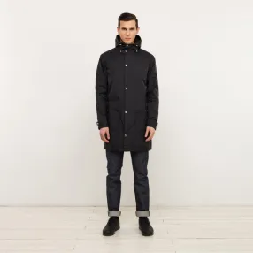 Плащ SHU черный