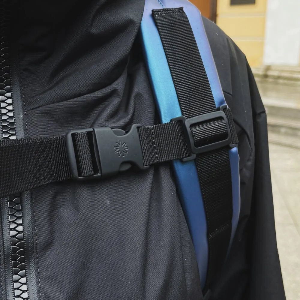 Рюкзак Rains Rolltop Laser - фото 5