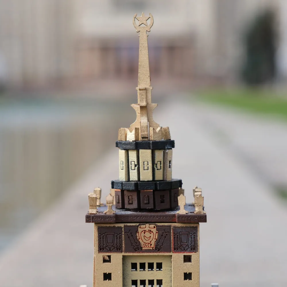 Сборная модель МГУ - фото 8