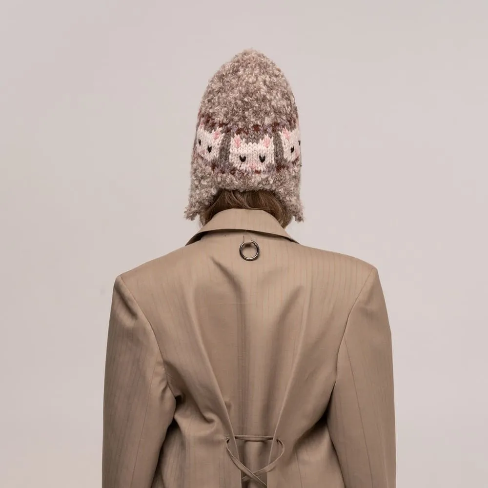 Шапка CHECK YA HEAD бежевая с рисунком Котики Т2165/118 - фото 3