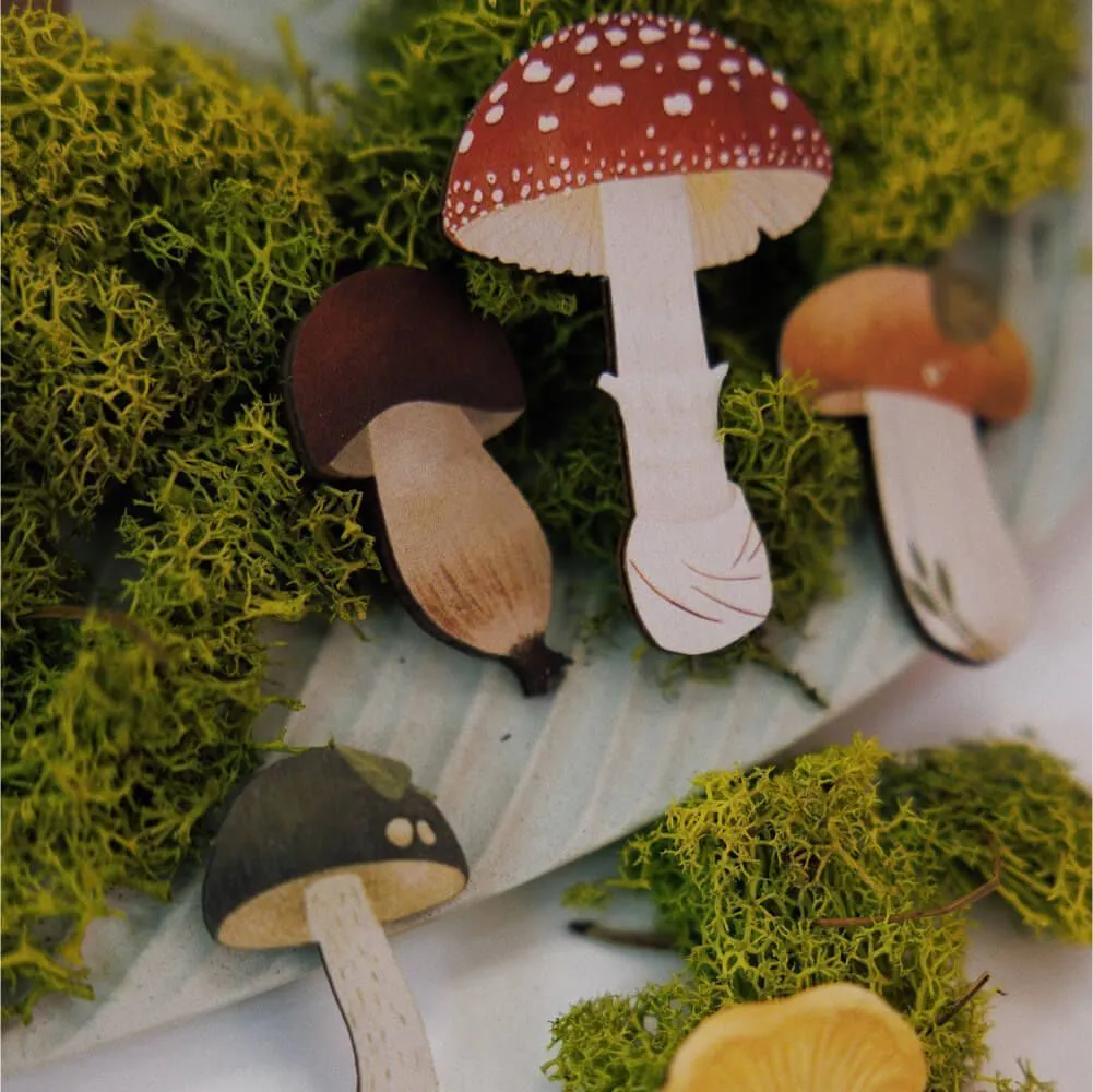 Деревянная брошка PlantMyBones Белый грибочек - фото 10