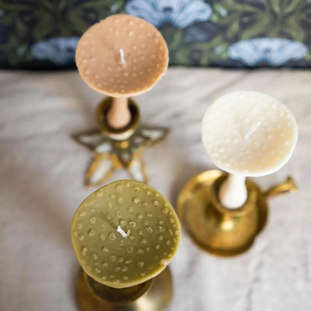 Ароматическая свеча Unification Love Гриб шляпкой вниз охра - фото 6