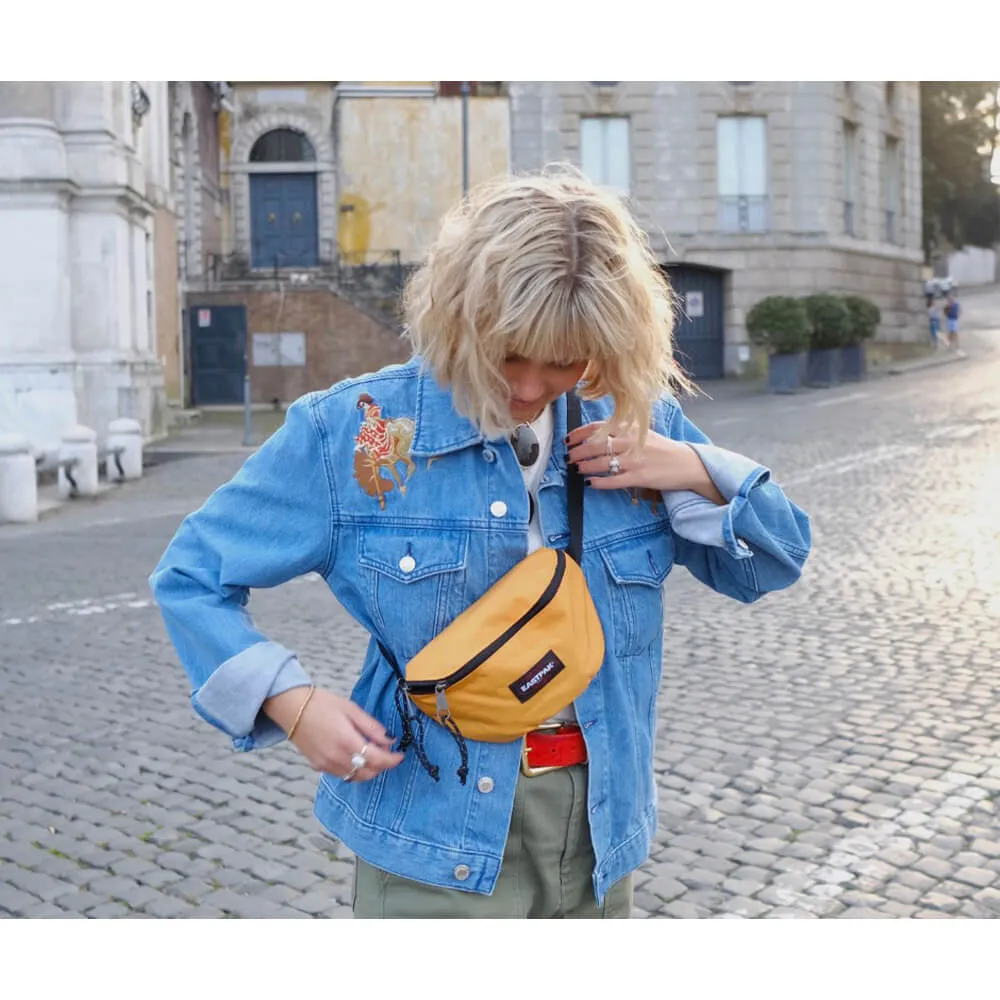 Сумка на пояс EASTPAK Springer Sunrise Yellow - фото 11