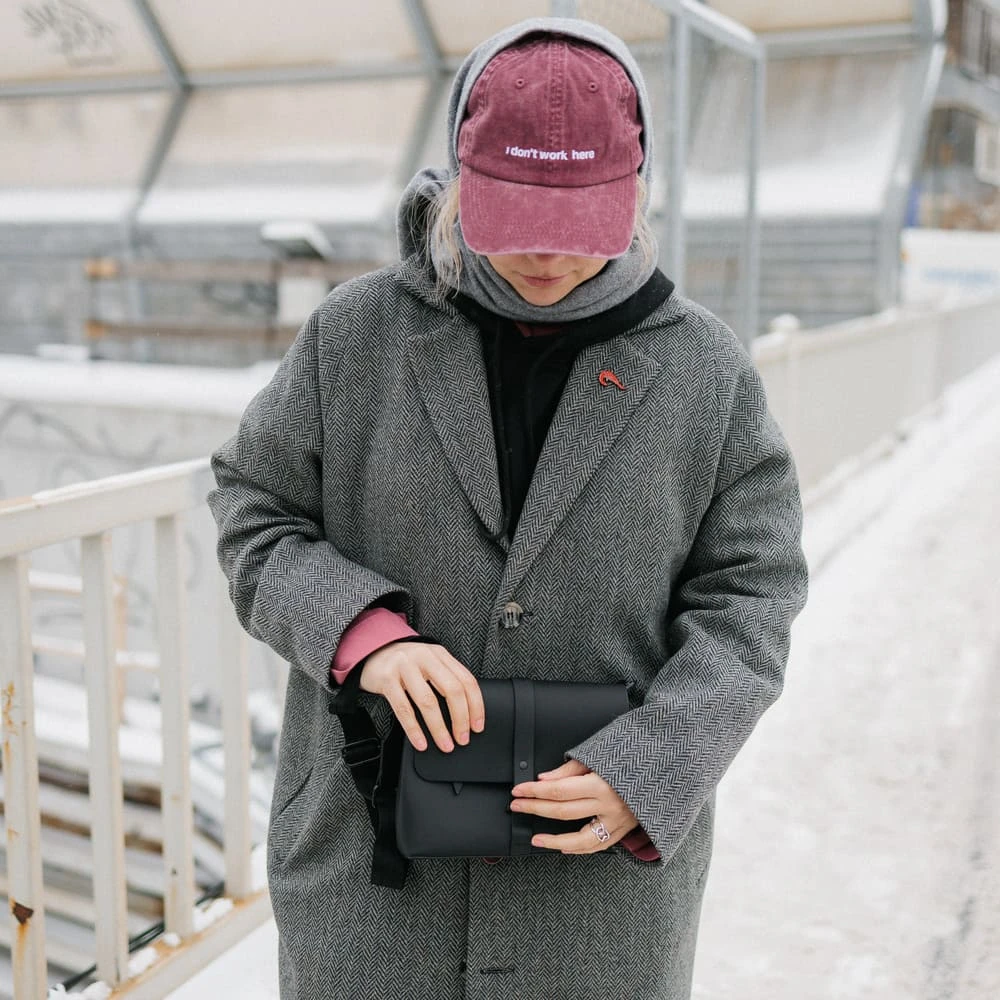 Кепка Friend Function I don't work here вишневая - фото 5