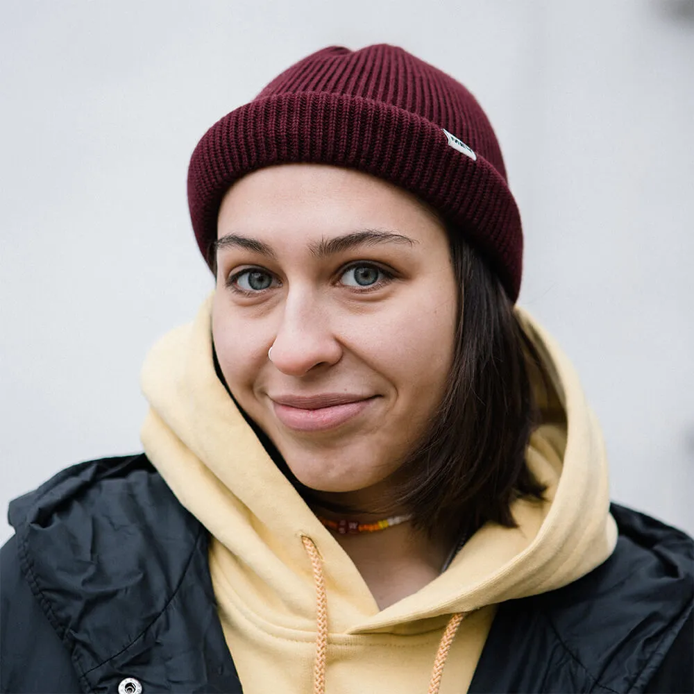 Шапка Меч Knit Short Beanie Bordo - фото 2