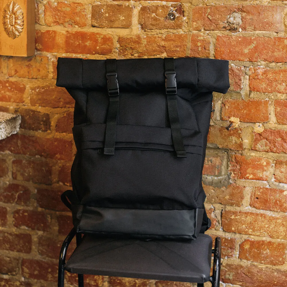 Большой рюкзак-роллтоп Friend Function черный - фото 10