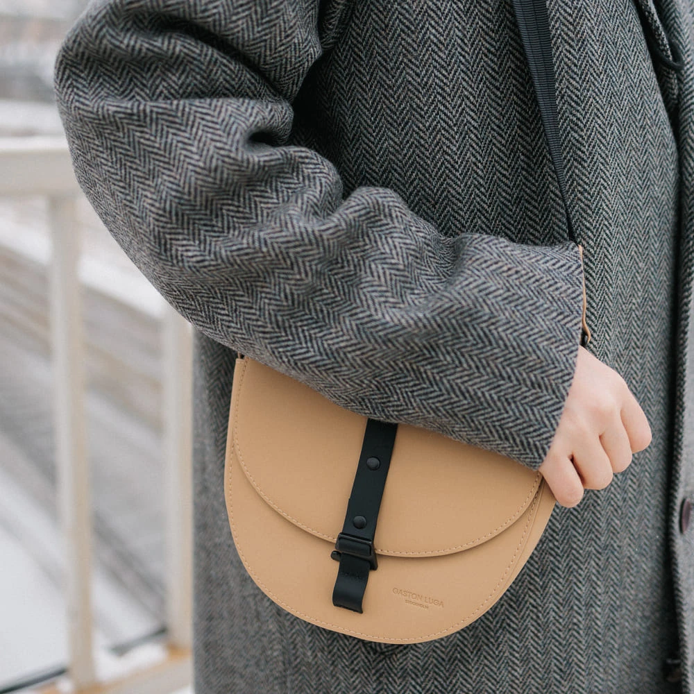 Кроссбоди сумка Gaston Luga Splash Moon Latte - фото 13