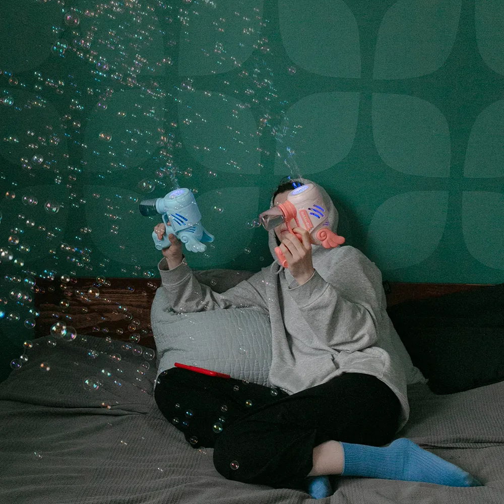 Мыльный пистолет Soap Gun (разные цвета) - фото 4