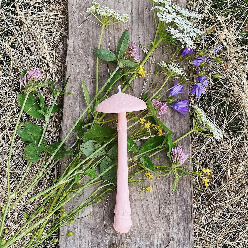 Ароматическая свеча Unification Love Гриб шляпкой вниз нежно-розовый - фото 5