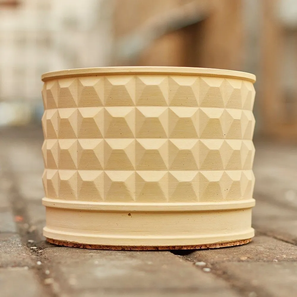 Бетонное кашпо в виде забора ПО-2 желтое - фото 2