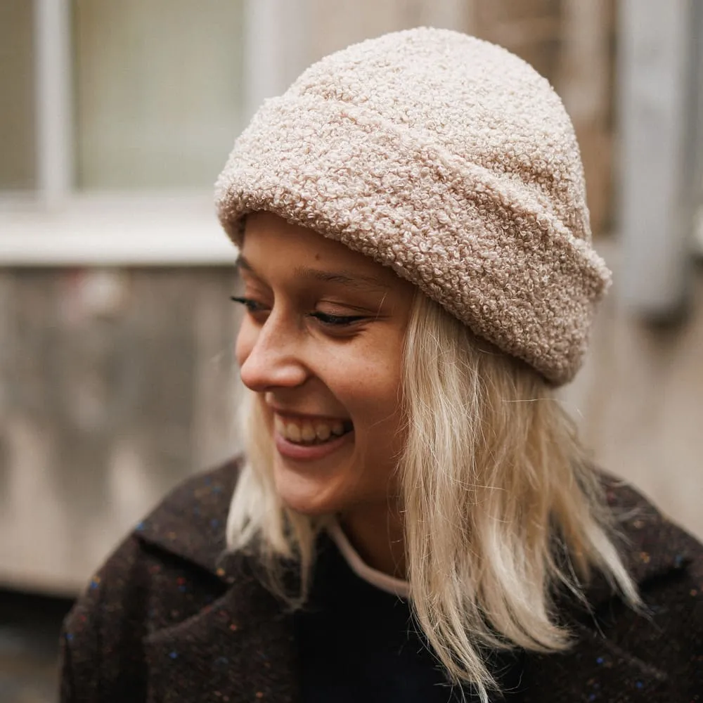 Барашковая шапка тюбетейкового типа Friend Function бежевая - фото 2