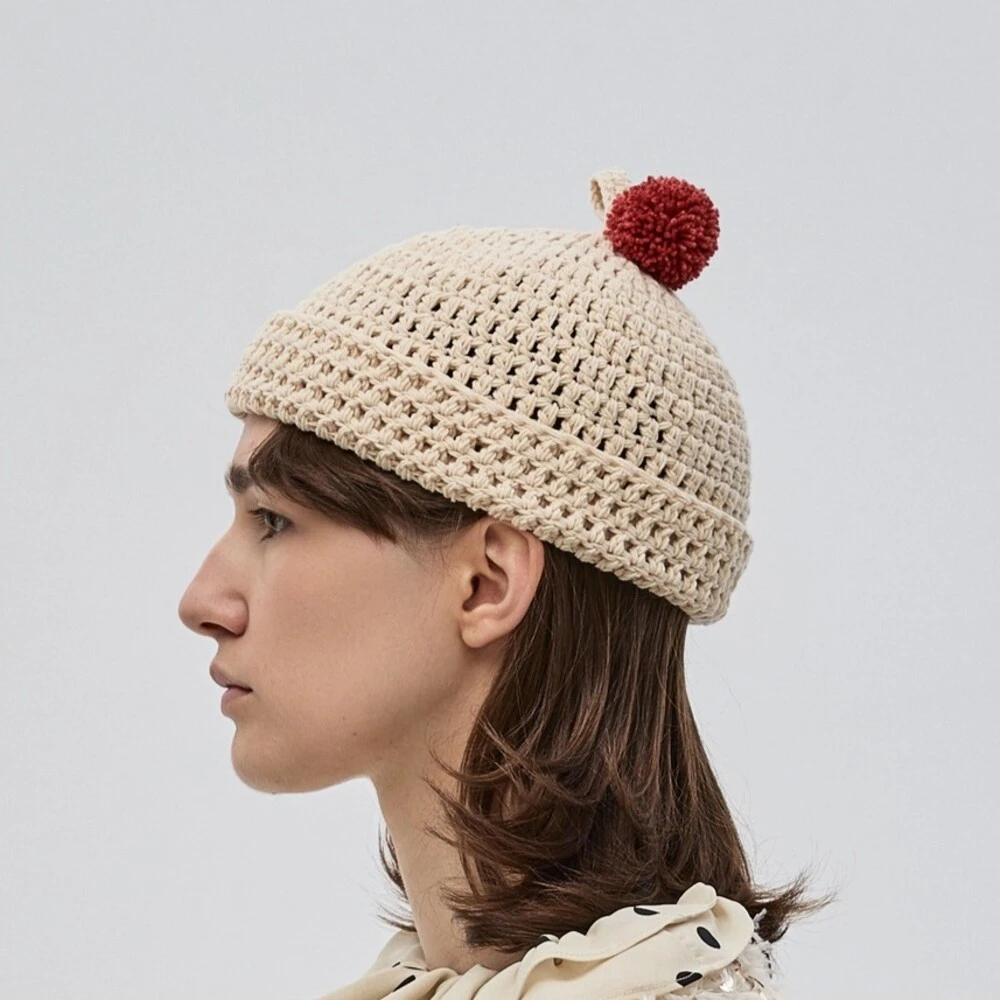 Шапка CHECK YA HEAD бежевая с помпоном 26222/147 - фото 2