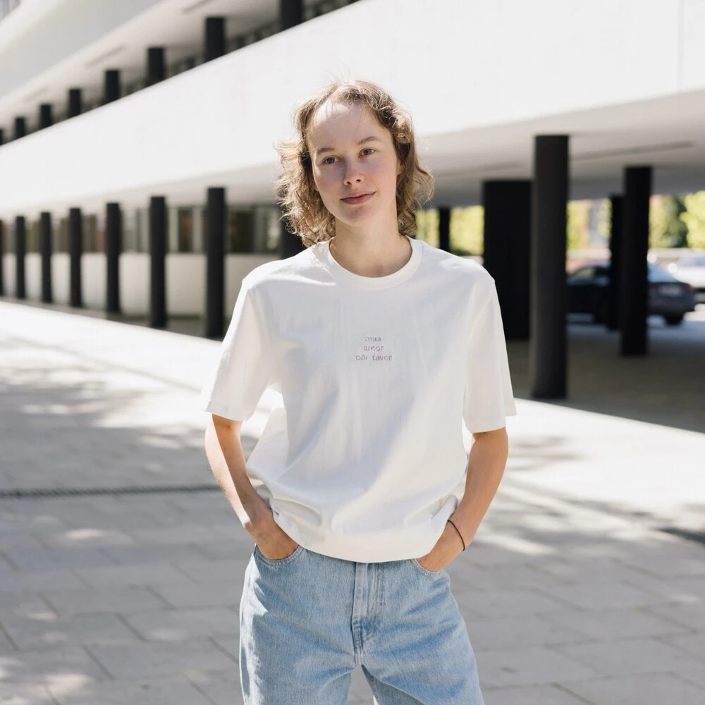 Футболка Friend Function Mas Amor белая - фото 5