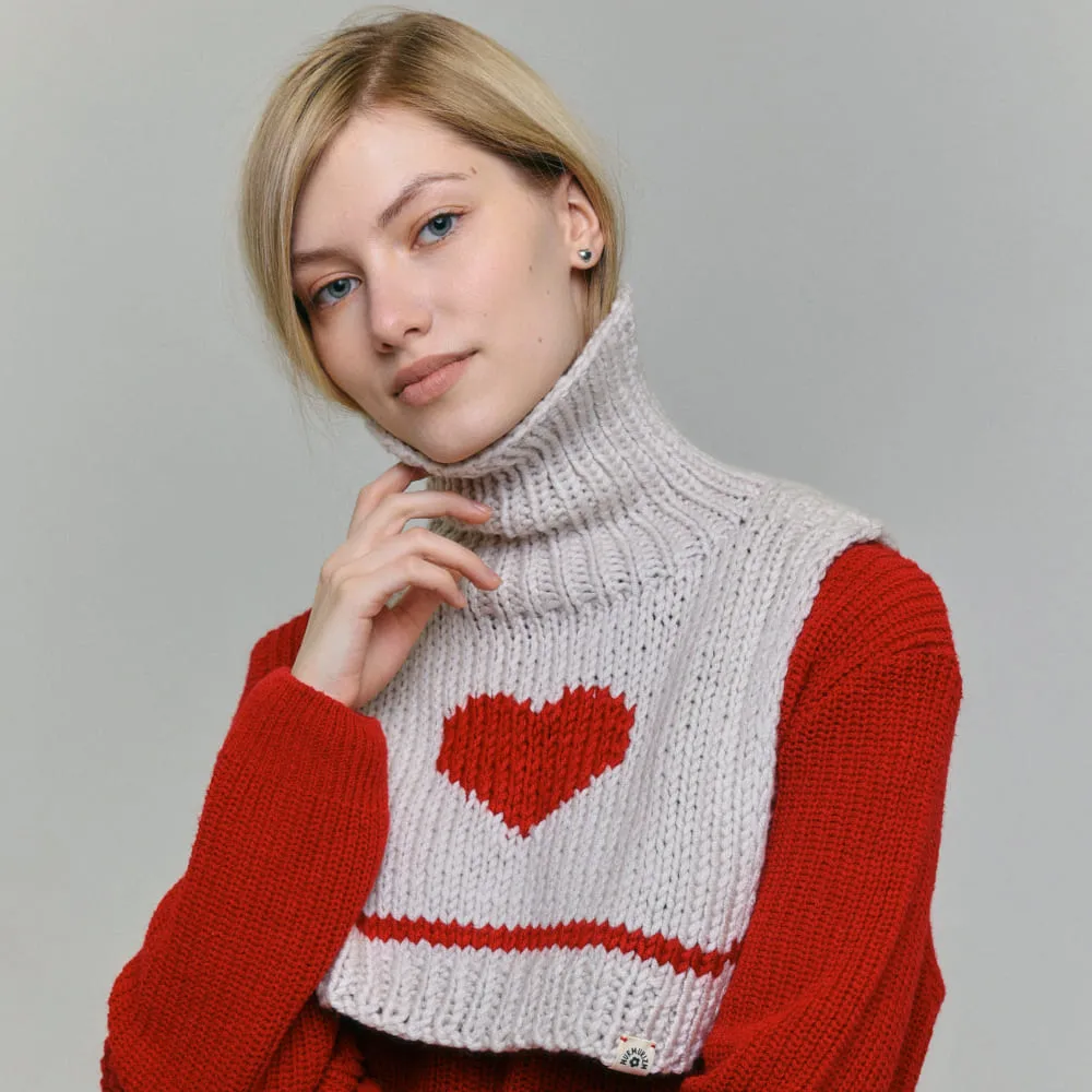 Манишка Мурмуризм белая с сердечком - фото 7