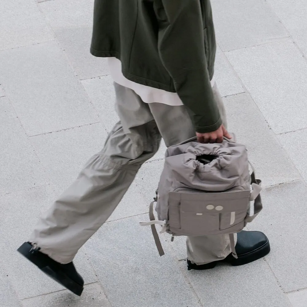 Рюкзак Pinqponq Blok Medium Construct Taupe - фото 20