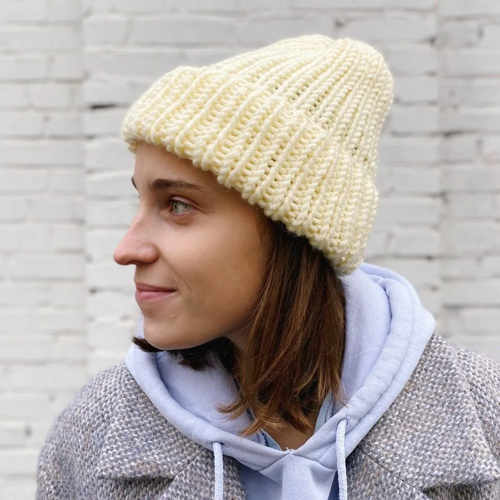 Вязаная шапка KUKA белая - фото 1