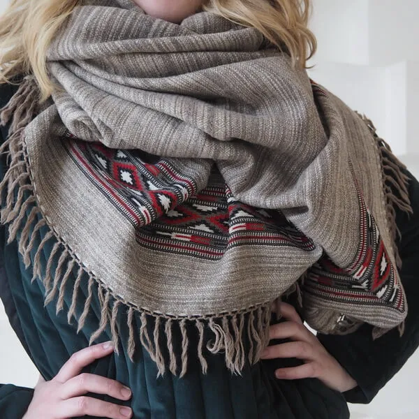 Большой шерстяной шарф Grey Melange Christmas Folk - фото 1