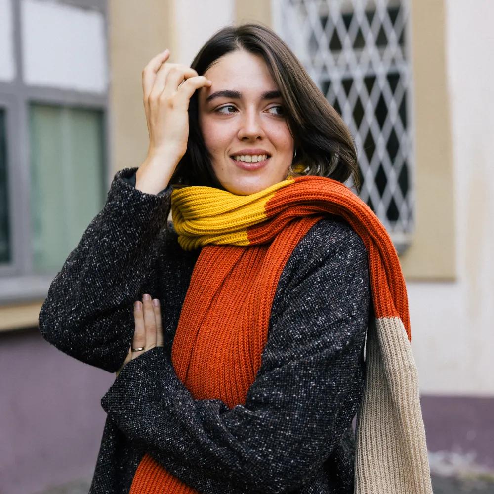 Вязаный шарф Friend Function Оранжевый - фото 1