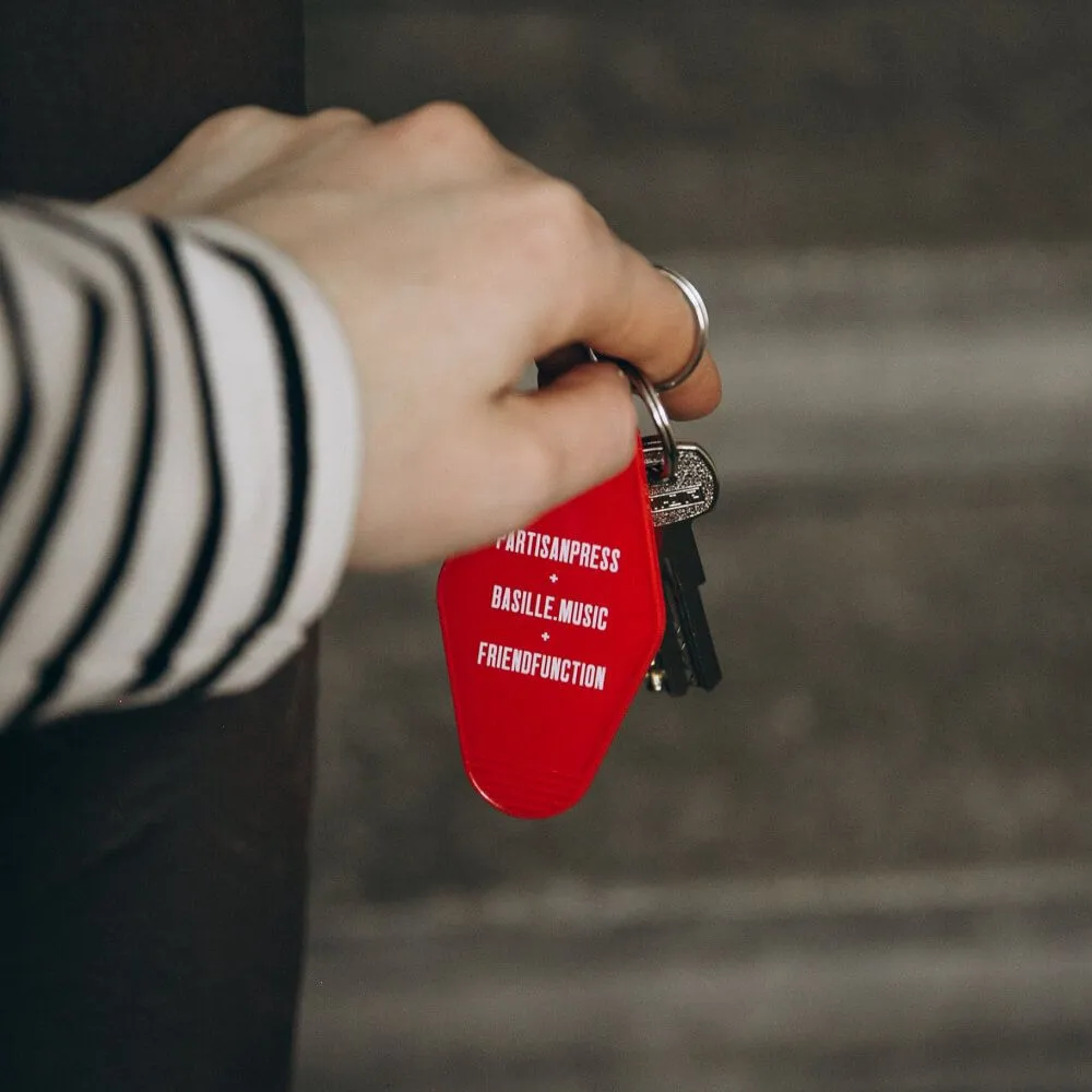 Брелок на ключи Главное себя не поте- - фото 6