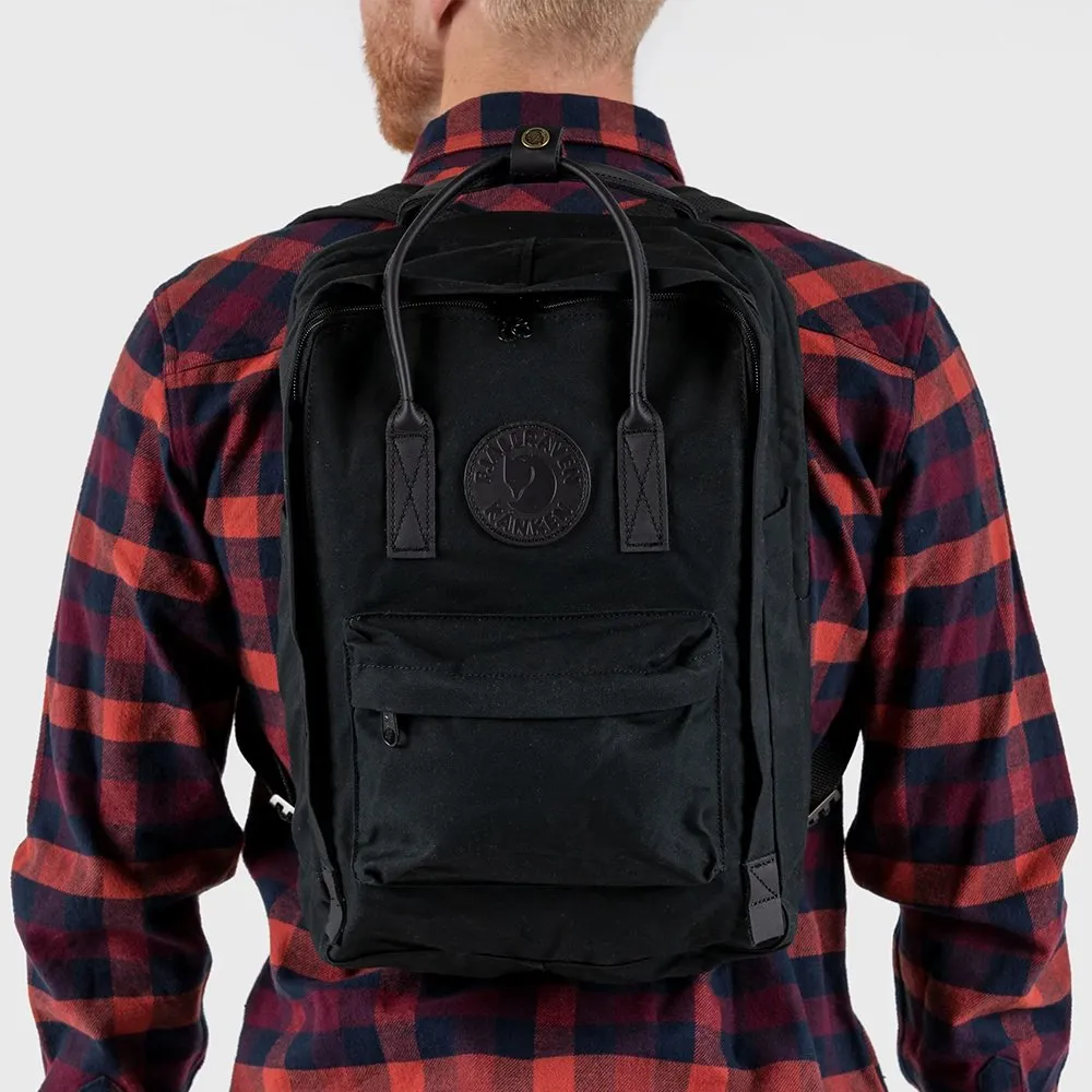 Рюкзак Fjallraven Kanken No2 ALL BLACK Laptop 15 - фото 7