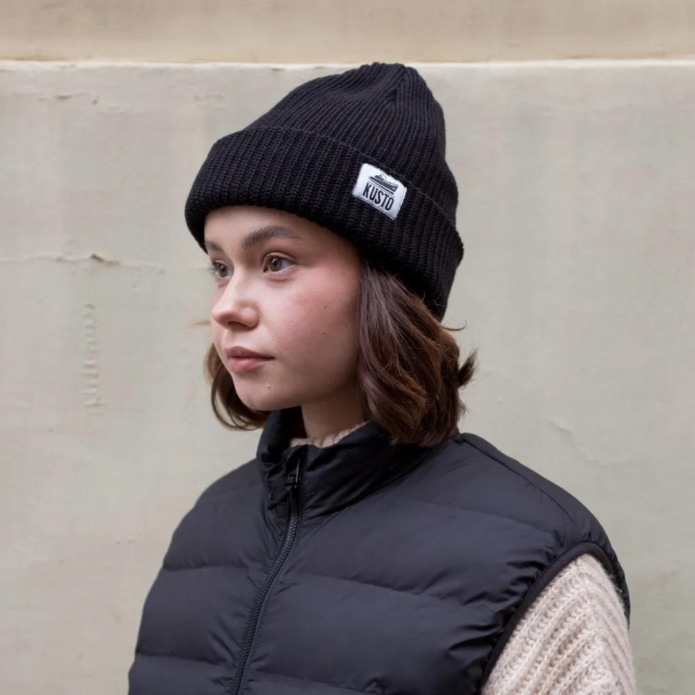 Шапка Kusto Heat SHORT черная - фото 1