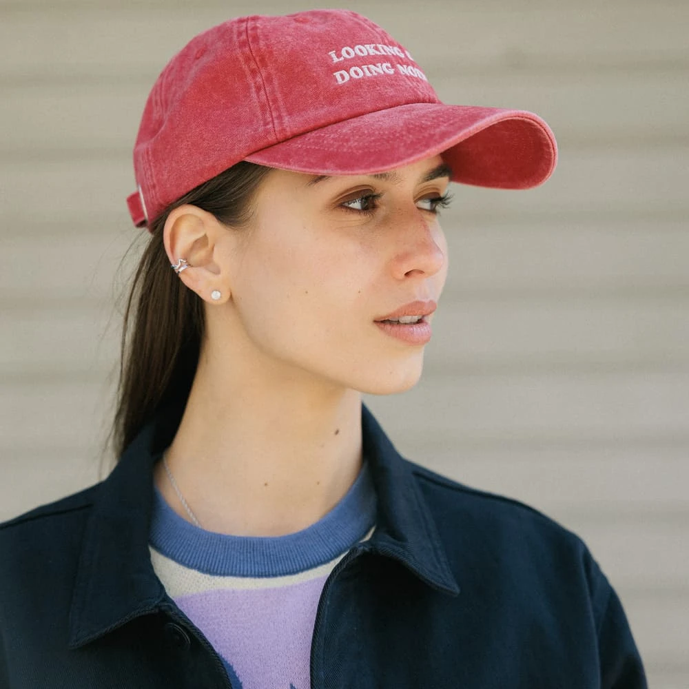 Кепка Friend Function Looking Busy красная со светонакопительной нитью - фото 4