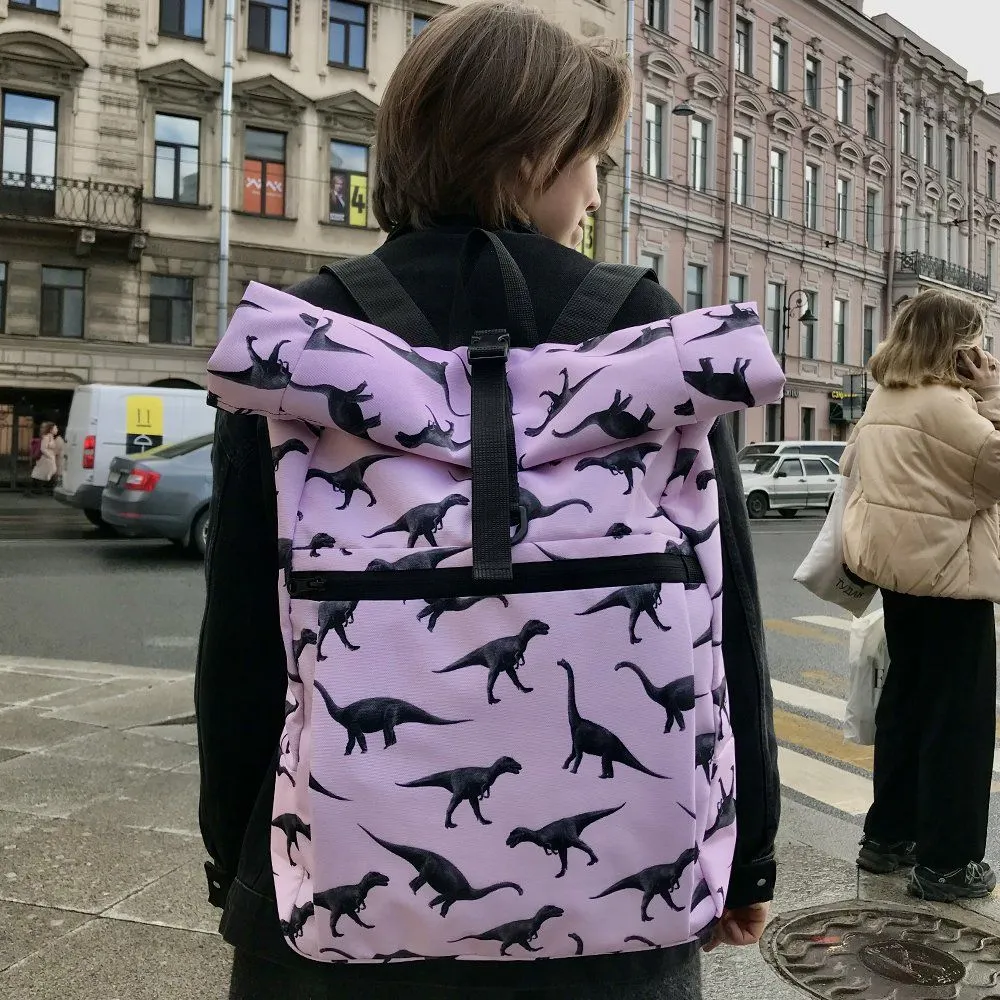 Рюкзак Nikita Gruzovik динозавровый ролтоп розовый - фото 4