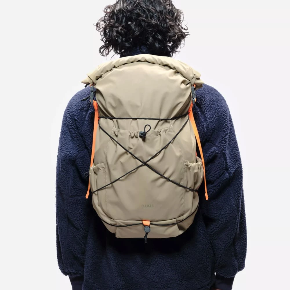 Рюкзак ELLIKER Buckden Roll Top 24/35L Sand - фото 1
