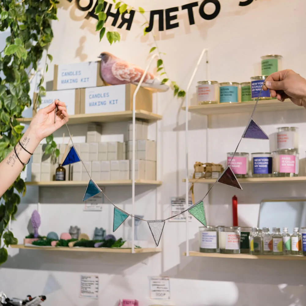 Гирлянда Дело контура Весна в городе - фото 7