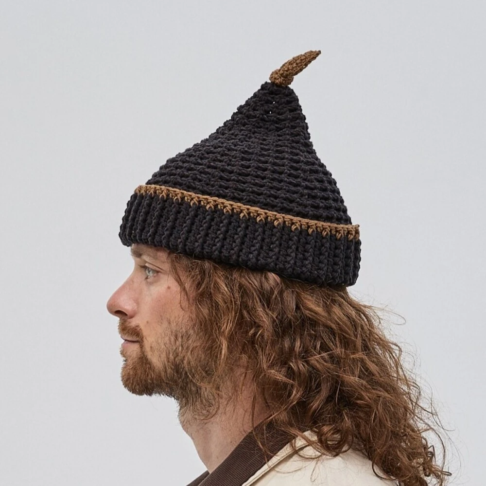 Шапка CHECK YA HEAD с хвостиком черная 26224/1 - фото 2