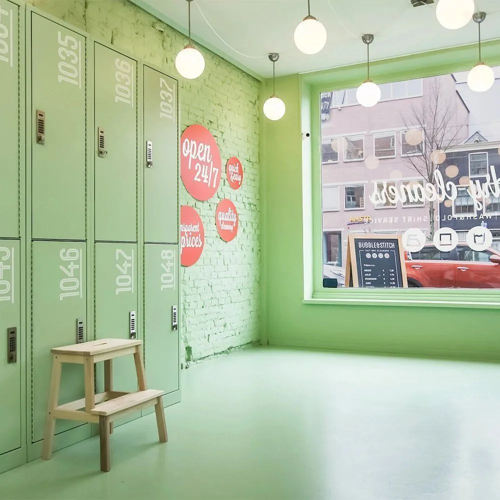 Книга The Shopkeepers - фото 5