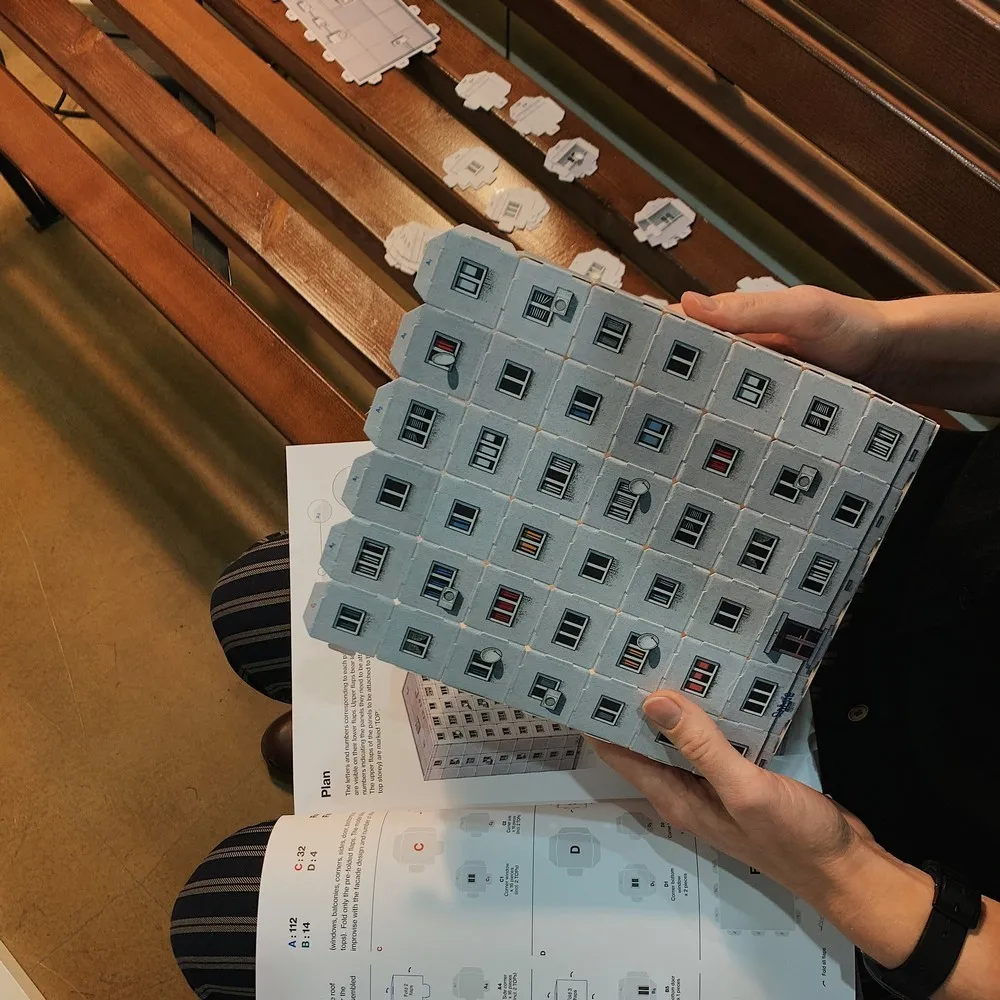 Книга-конструктор Zupagrafika Panelki (Панельки) - фото 8