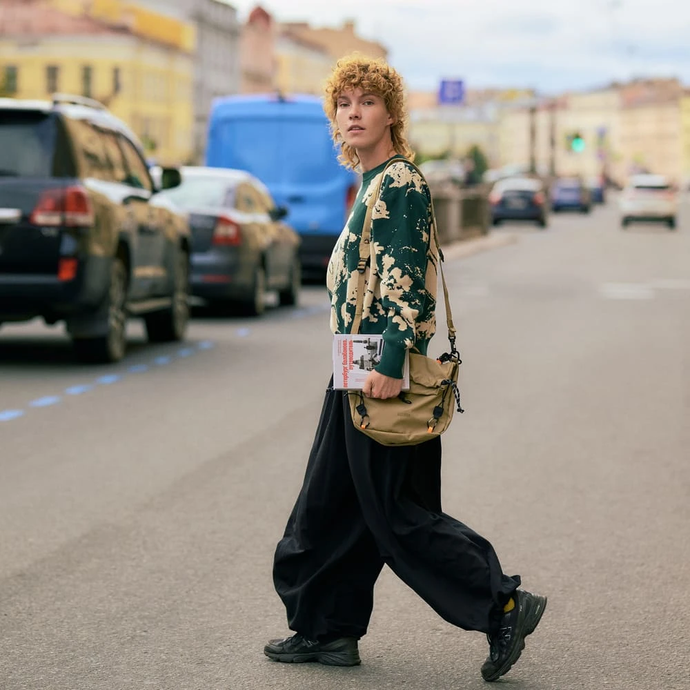 Кроссбоди сумка ELLIKER Nidder Roll Top 6L Taupe - фото 16