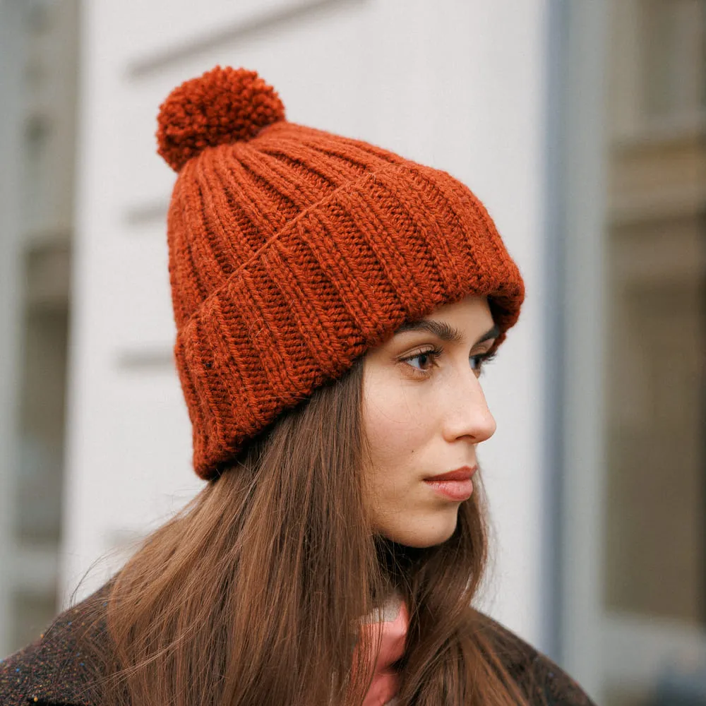 Шапка шерстяная с помпоном Friend Function Крупной Вязки Терракотовая - фото 2