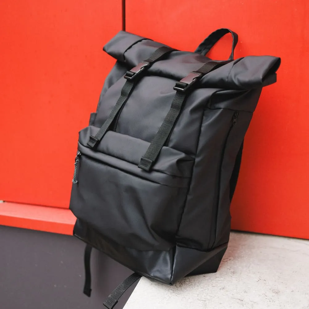 Большой рюкзак-роллтоп Friend Function прорезиненный черный - фото 2