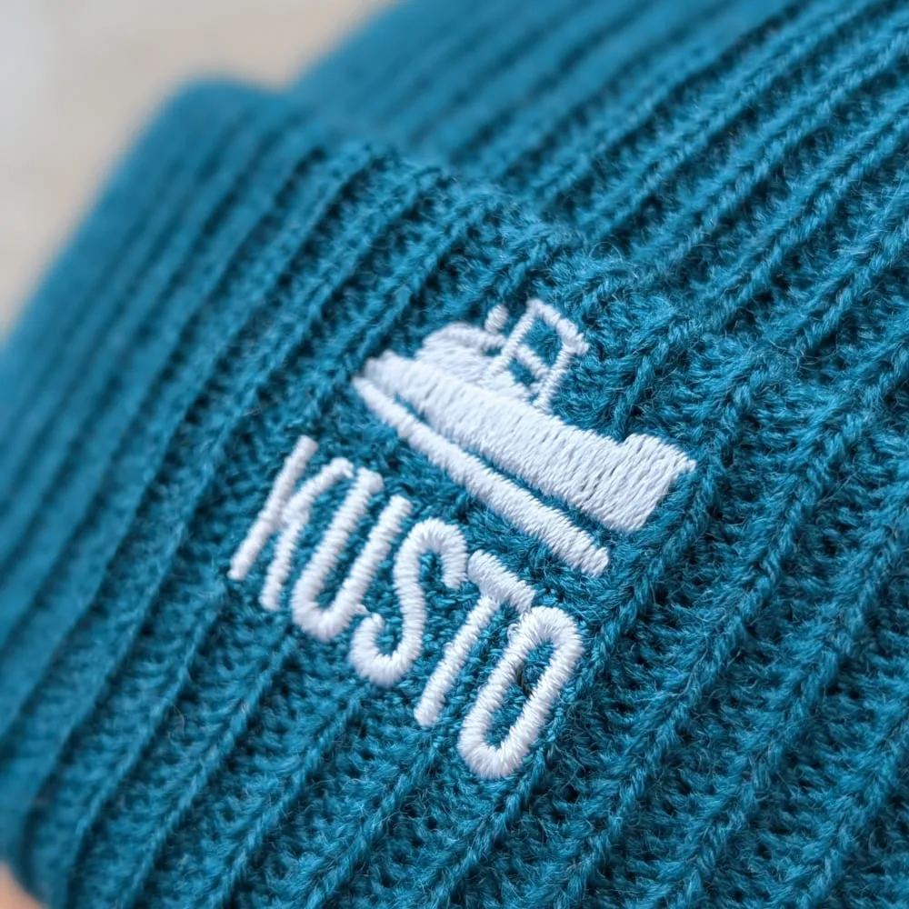 Шапка Kusto One морская волна с вышивкой - фото 2