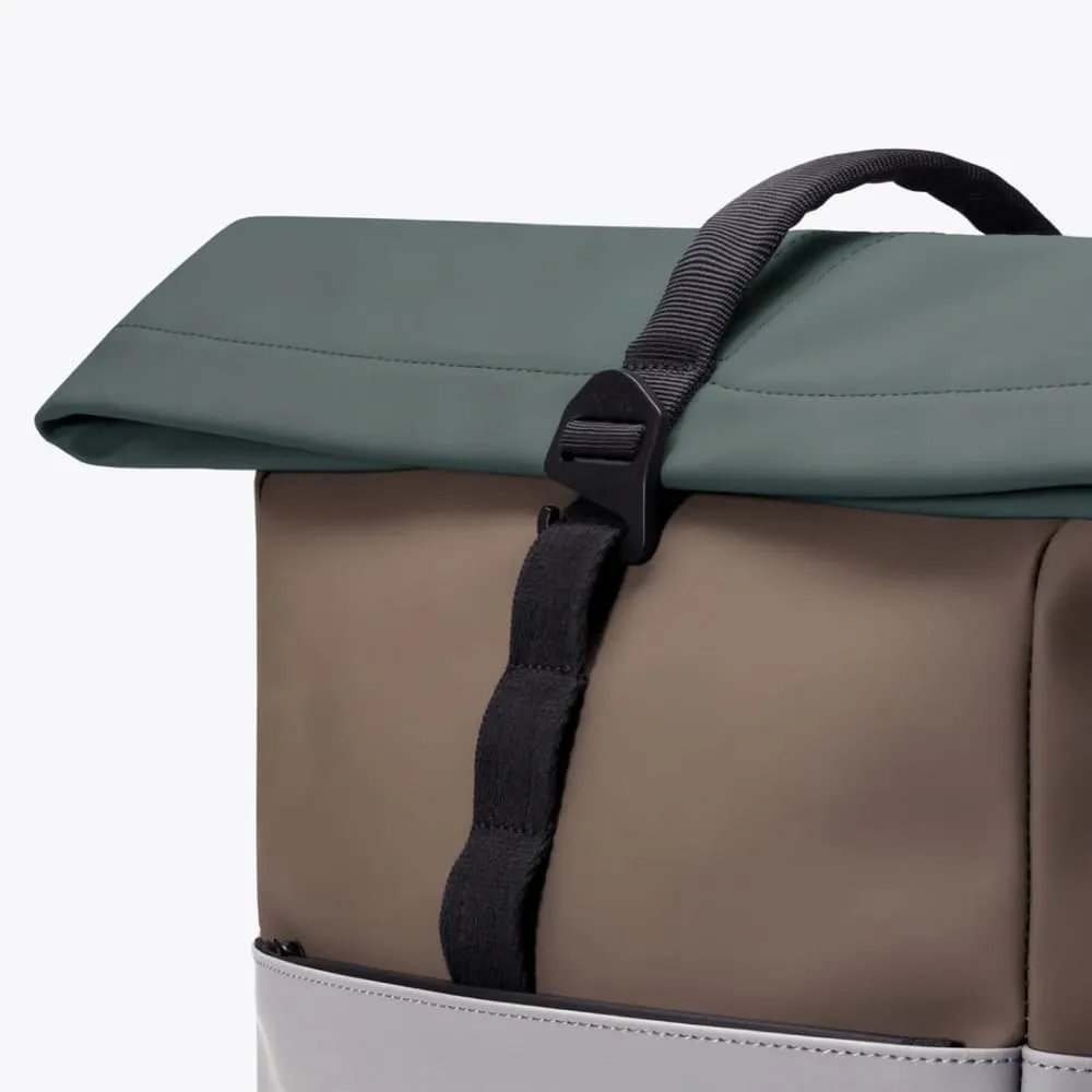 Рюкзак Ucon Acrobatics Yuto Medium Lotus Infinity Dark Sand - Glacier Grey - фото 5