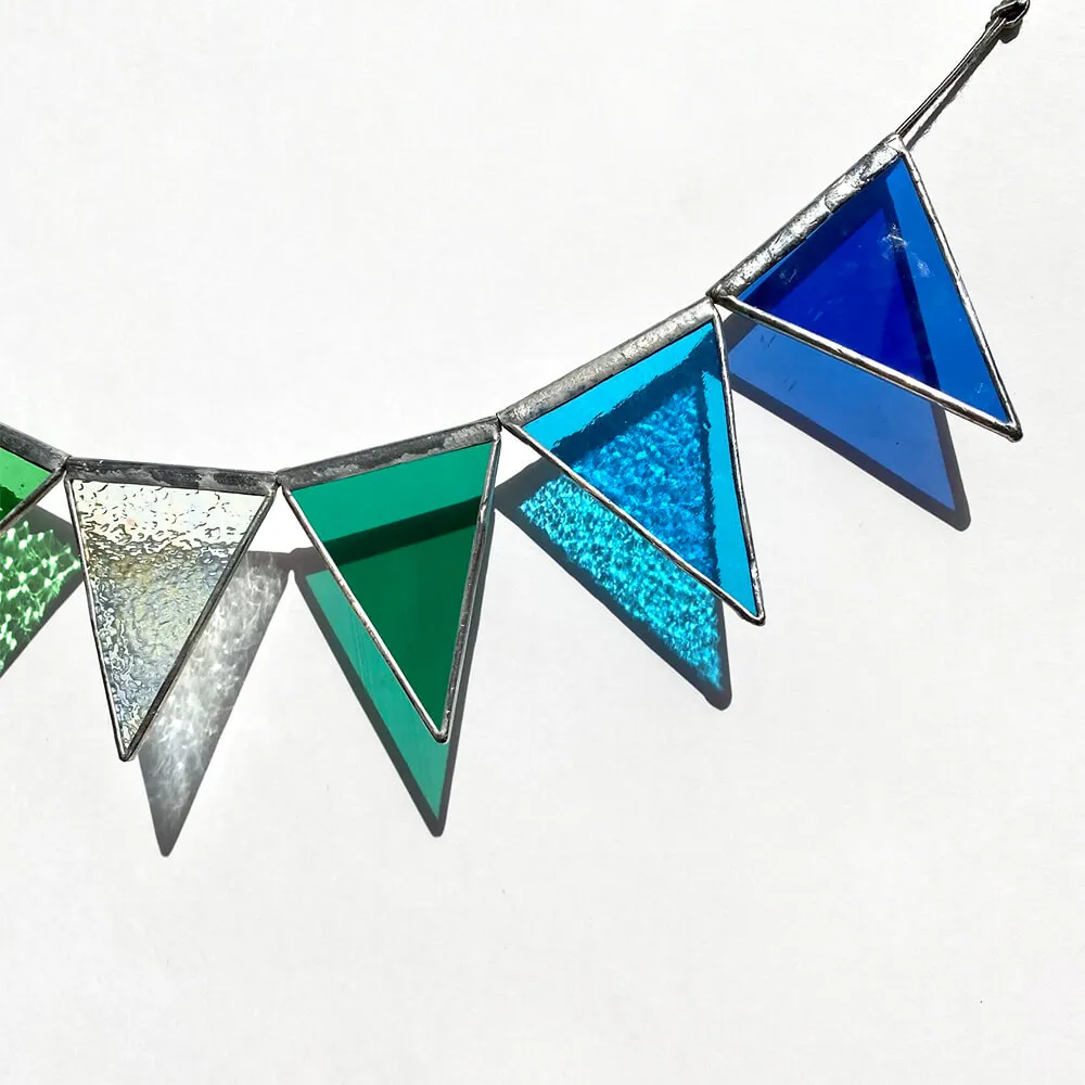 Гирлянда Дело контура Весна в городе - фото 3