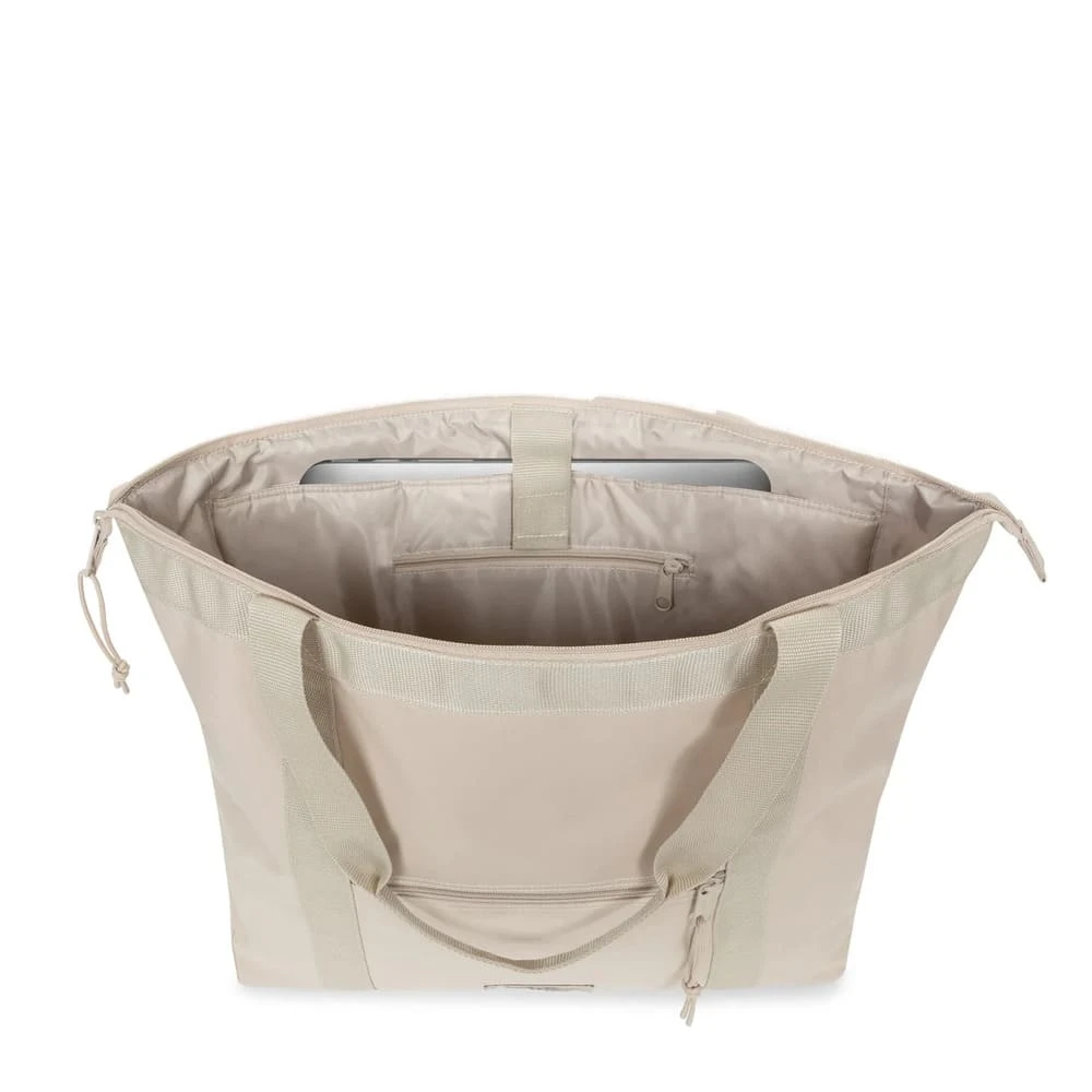 Сумка Eastpak Travel Tote Monotone Beige - фото 2