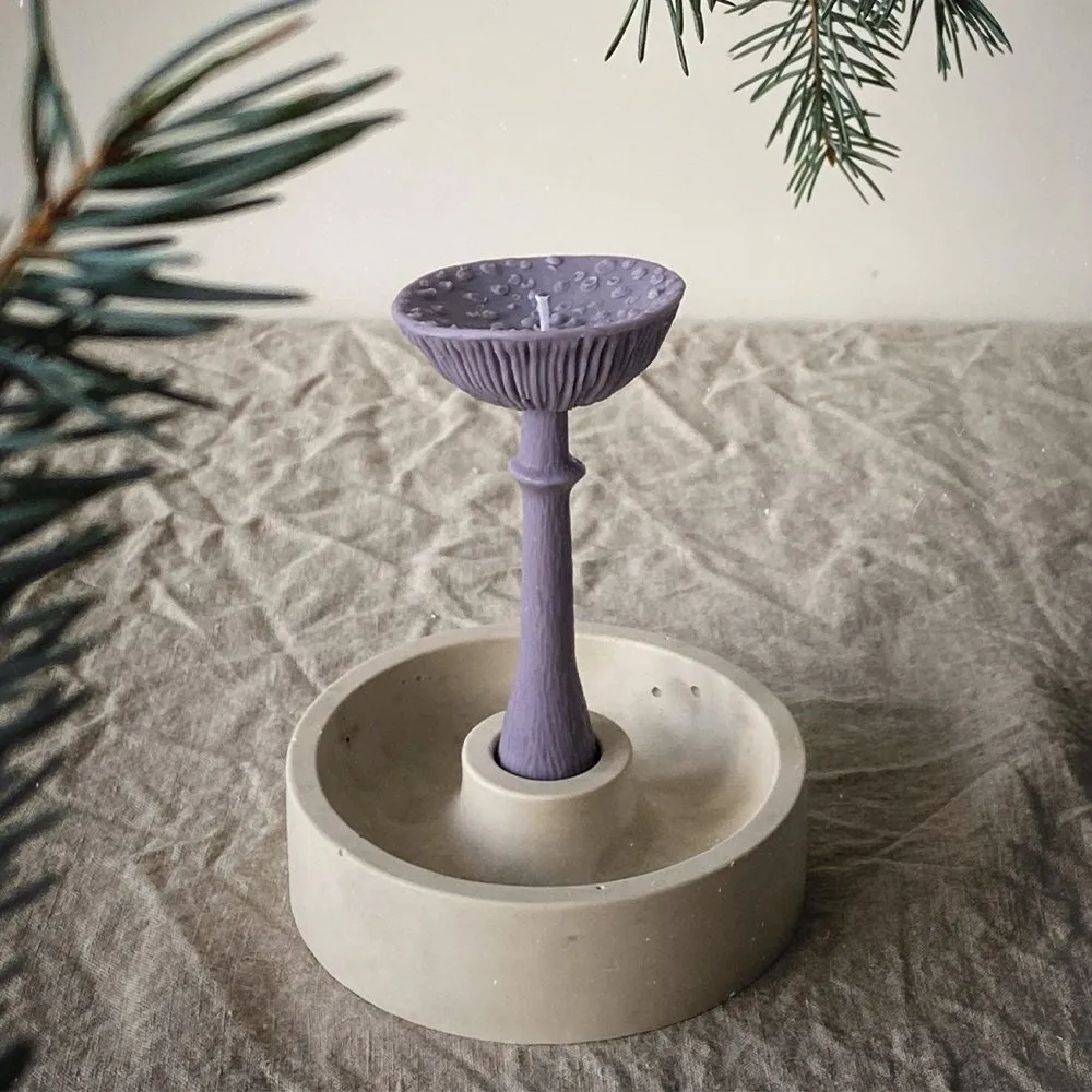 Ароматическая свеча Unification Love Гриб шляпкой вверх лиловый - фото 1