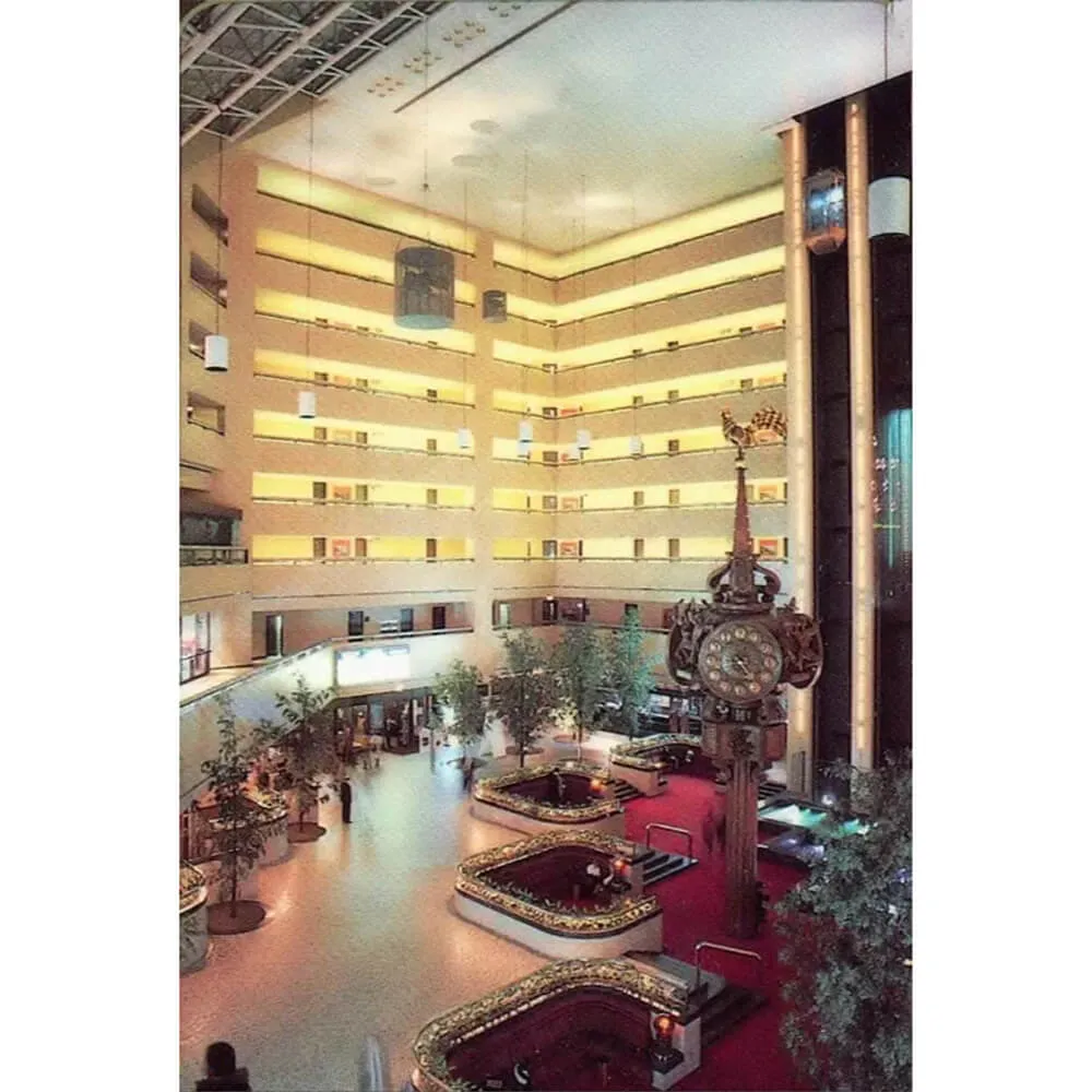 Торговый модернизм. Экскурсия в Центр международной торговли, 9 сентября - фото 5