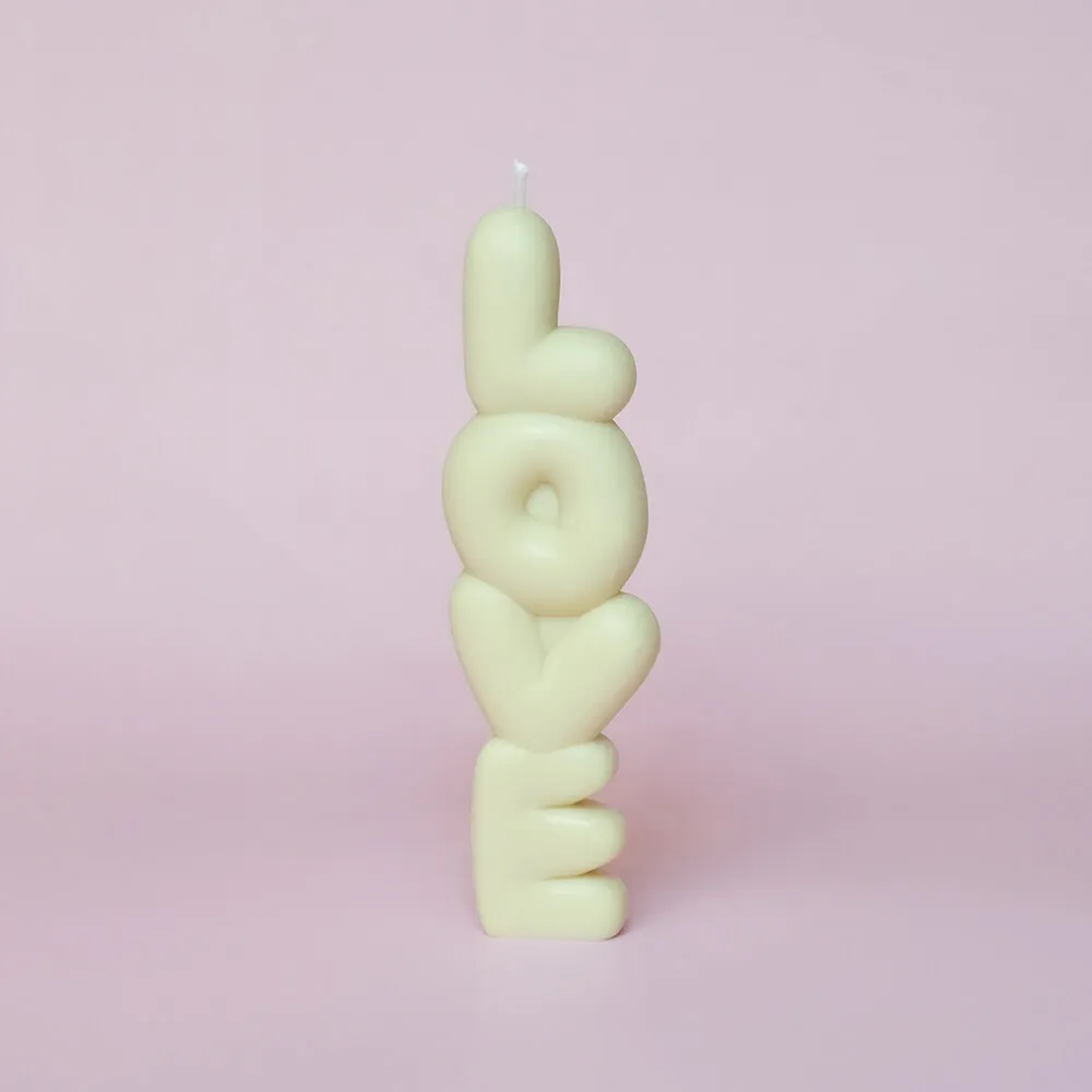 Ароматическая свеча Unification Love «Love» молочно-белая - фото 1