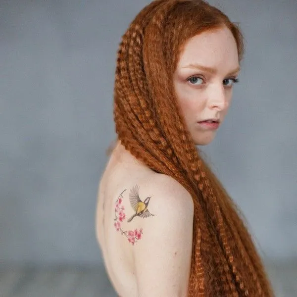 Временная татуировка Bird and sakura - фото 3